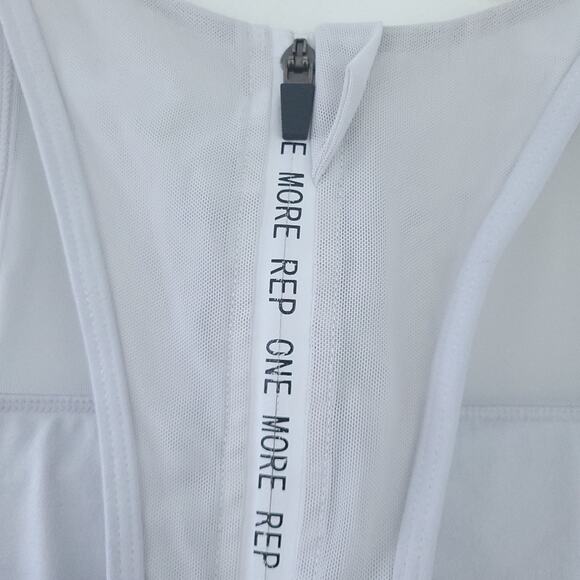 Zyia Active All Star "One More Rep" Sports Bra White/Light Gray Medium (34A-36C) - Picture 4 of 7
